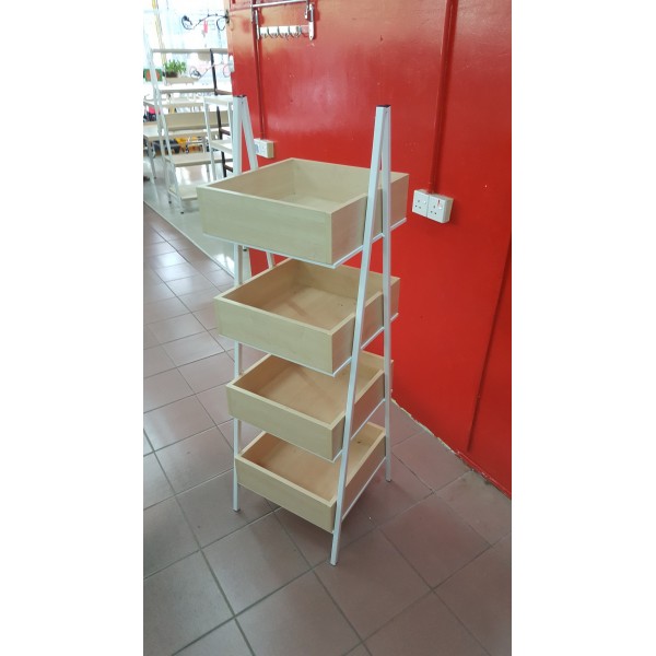 OPPA A STAND 4 CONTAINER